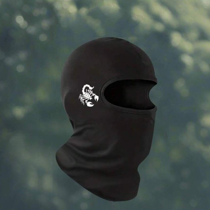 قناع وجه برسمة العقرب