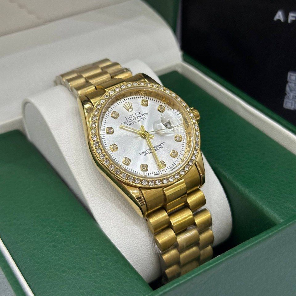 ساعة رولكس النسائية